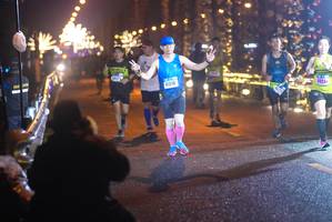 BIB: 41518, 424
                            <button type="button" onclick="openModal(18279890)" class="btn btn-primary btn-sm float-right btn-popup" data-toggle="modal" data-target=".modal-high-quality">
                        <i class="fas fa-shopping-cart"></i> Add to Cart
                    </button>
                                            <button type="button" onclick="isThisMe(18279890, true)" class="btn btn-success btn-sm float-right btn-popup btn-isme hidden" data-toggle="tooltip" data-placement="bottom" title="นี่คือรูปของคุณใช่ไหม คลิกที่นี่เพื่อเอาเข้าอัลบั้ม">
                        <i class="fas fa-plus"></i> Add to album
                    </button>
                    <button type="button" onclick="isThisMe(18279890, false)" class="btn btn-warning btn-sm float-right btn-popup btn-isnotme hidden">
                        <i class="fas fa-ban"></i> Remove from album
                    </button>